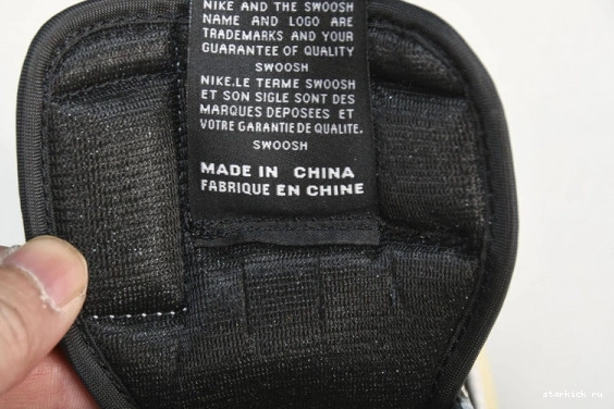 Low Retro DZ4137-106 OG SP Travis Jordan 1 Scott Olive 0405